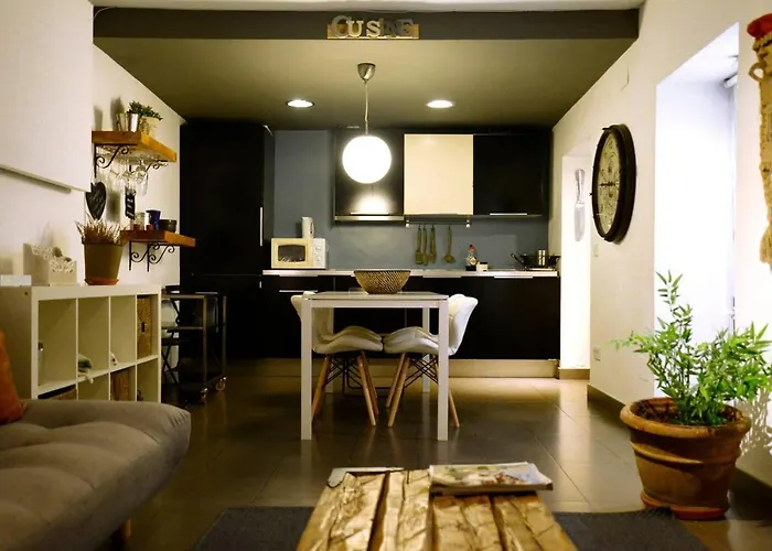 Apartment Gobernador - Center